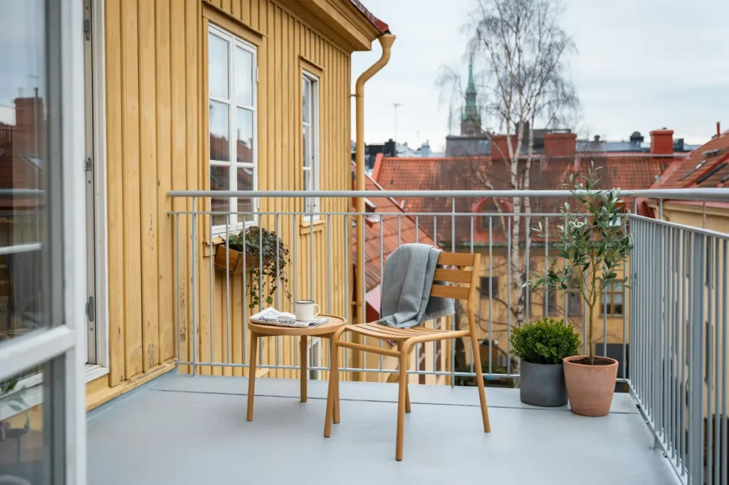 byggnation av balkong i flerbostadshus p s dermalm stockholm